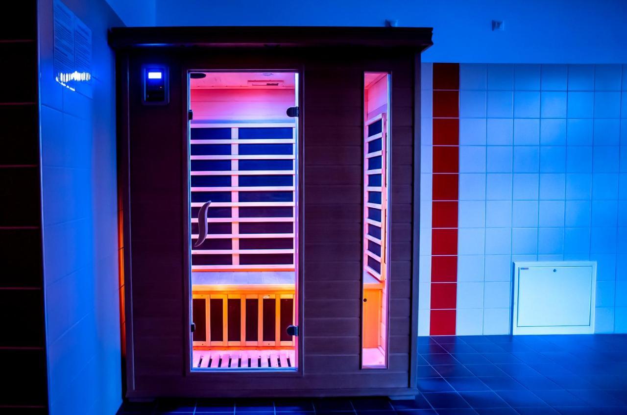 Cvse Clubhaz Es Panzio Bed and Breakfast Cegléd Εξωτερικό φωτογραφία
