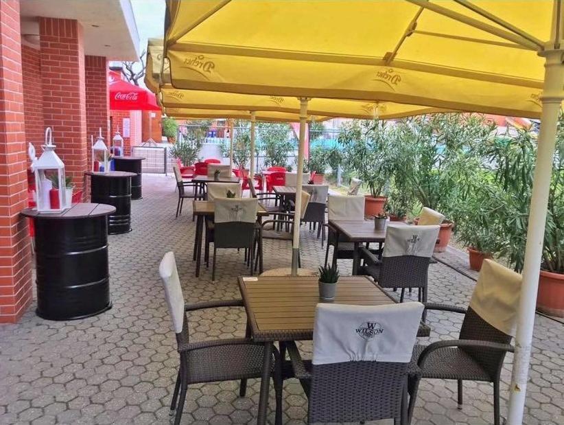 Cvse Clubhaz Es Panzio Bed and Breakfast Cegléd Εξωτερικό φωτογραφία